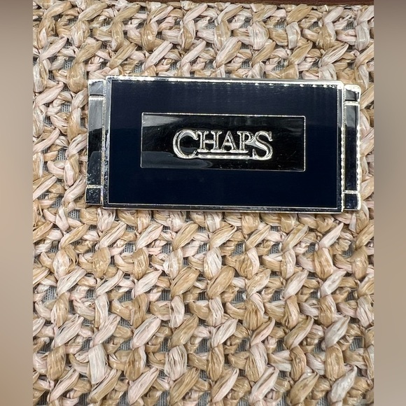 Chaps Lexi Straw Woven Bucket Tote Bag- NWT - Snap Closure w/ Zipper Pockets - Picture 2 of 8
